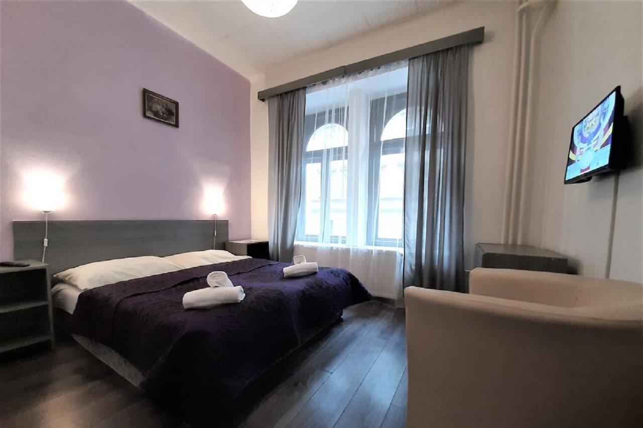Hotel Olga Прага Екстериор снимка