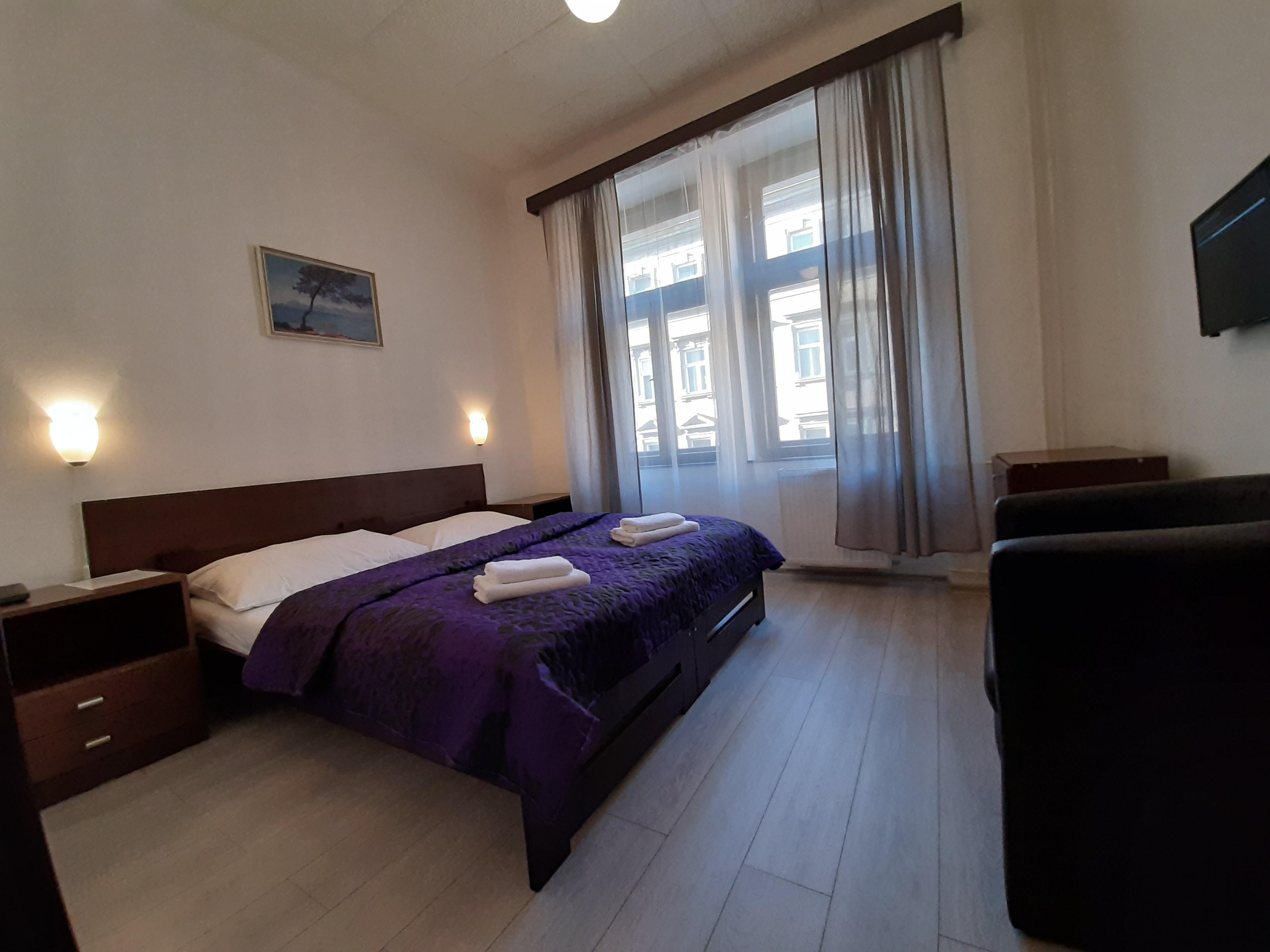 Hotel Olga Прага Екстериор снимка