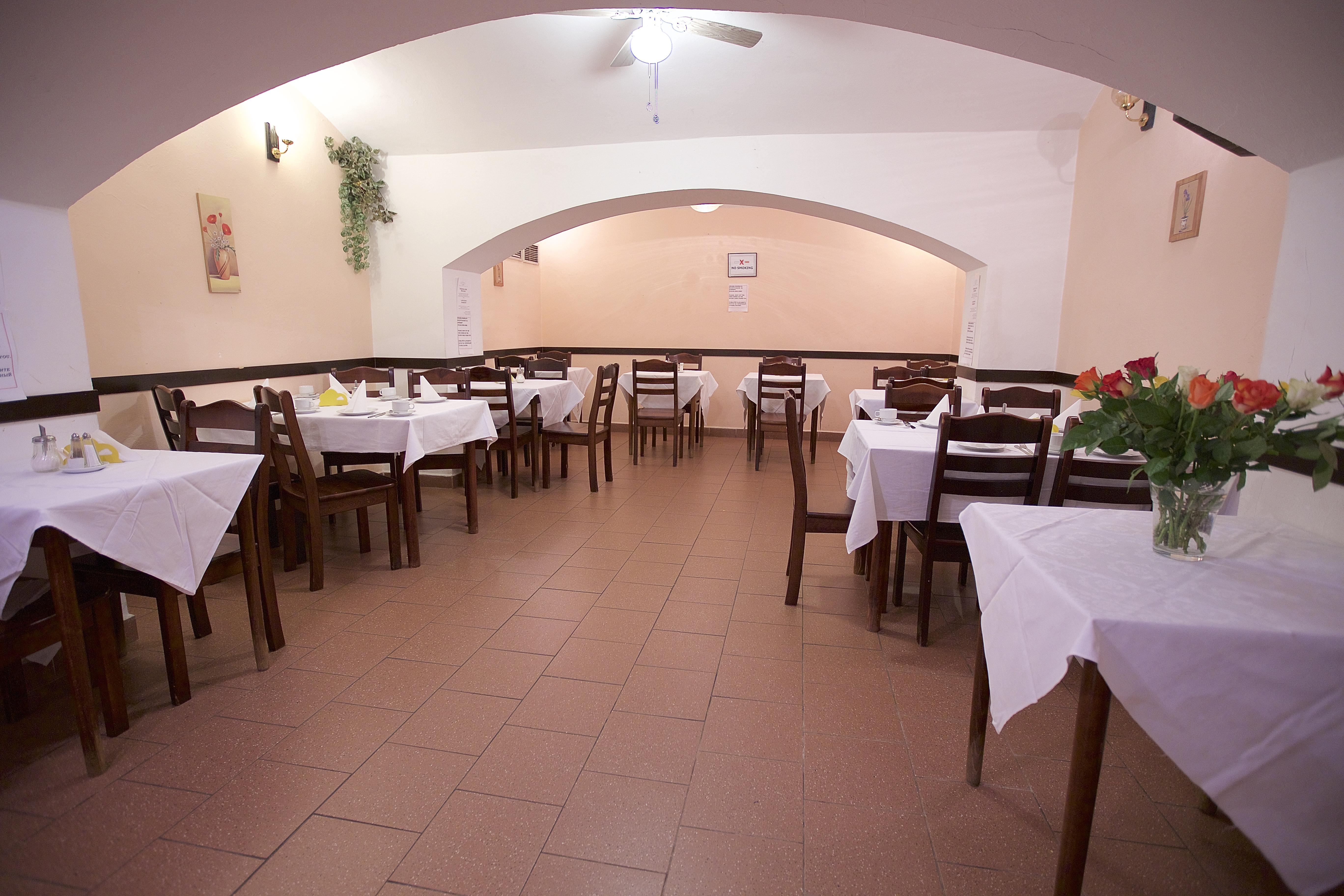 Hotel Olga Прага Екстериор снимка